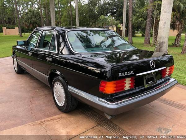 1990 Mercedes Benz 300SE 60K Miles! Gray leather, One of the nicest 30 for sale in Naples, FL – photo 5