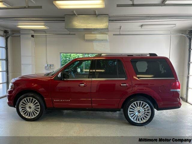 2016 Lincoln Navigator Reserve 4WD for sale in Brainerd , MN – photo 2