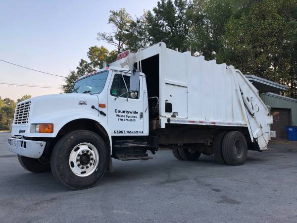 2002 Garbage Truck for sale in Jackson, GA