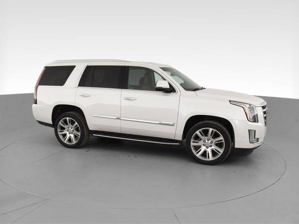 2017 Caddy Cadillac Escalade Luxury Sport Utility 4D suv White - -... for sale in Nashville, TN – photo 14