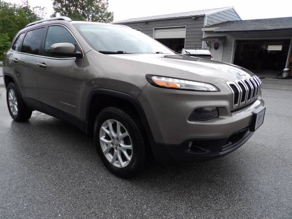 2016 JEEP CHEROKEE LATITUDE w 50k miles - - by dealer for sale in St. Albans, VT – photo 4
