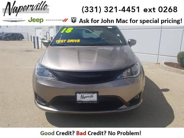 2018 Chrysler Pacifica mini-van Touring L $427.12 PER MONTH! for sale in Naperville, IL