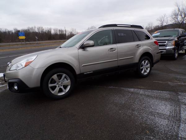 2014 Subaru Outback 4dr Wgn H6 Auto 3 6R Limited for sale in Vestal, NY – photo 2