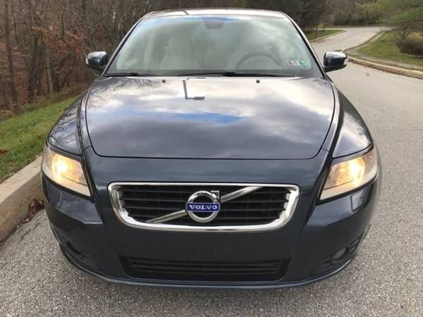 2011 *Volvo* *V50* *T5* - cars & trucks - by dealer - vehicle... for sale in Malvern, PA – photo 5