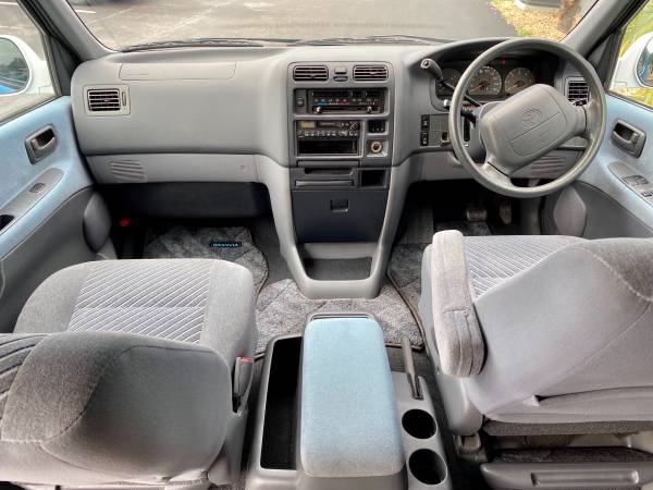 1996 Toyota Granvia (HiAce) Van 4WD, JDM Import, RHD, 3 0 Diesel for sale in Oldsmar, FL – photo 9