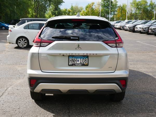 2022 Mitsubishi Eclipse Cross SE - - by dealer for sale in White Bear Lake, MN – photo 4