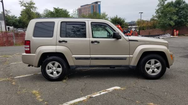 2011 Jeep Liberty Sport - Great Condition for sale in Alexandria, District Of Columbia – photo 6