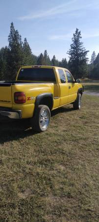 2001 chevy extended cab step side for sale in Rollins, MT – photo 3