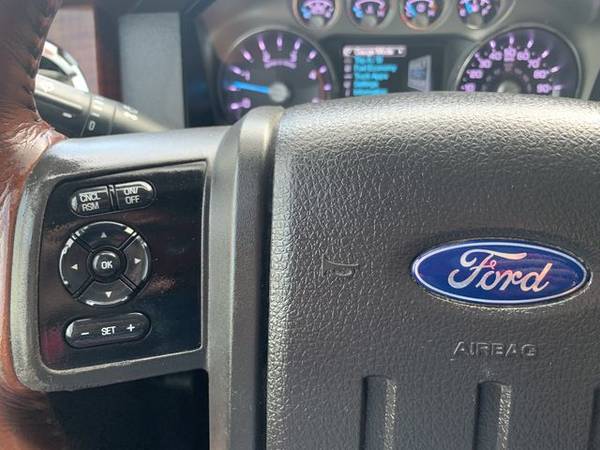2014 Ford F350 Super Duty Crew Cab - Financing Available! for sale in Grand Prairie, TX – photo 18