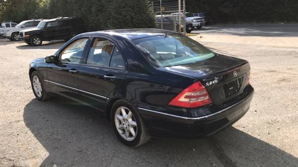 2001 C240 runs and drives great rare 6 Speed for sale in Fort Washington, District Of Columbia – photo 4
