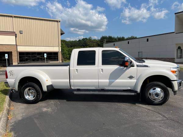 2015 Ford F-350 super duty Lariat 4x4 - - by dealer for sale in Knoxville, TN – photo 2