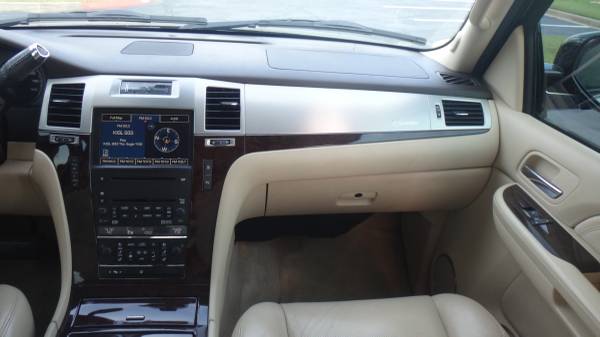 2008 Cadillac Escalade Luxury Awd With 193K Miles Clean Carfax for sale in Springdale, AR – photo 16