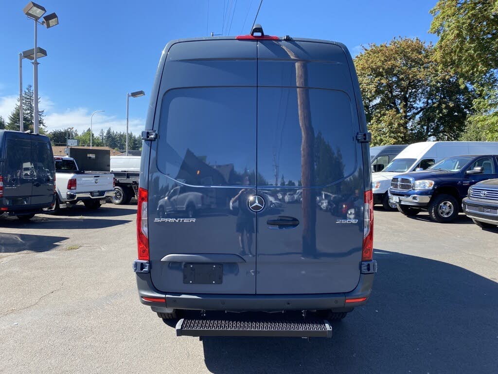 2019 Mercedes-Benz Sprinter 3500 XD 144 V6 High Roof Crew Van RWD for sale in Milwaukie, OR – photo 5