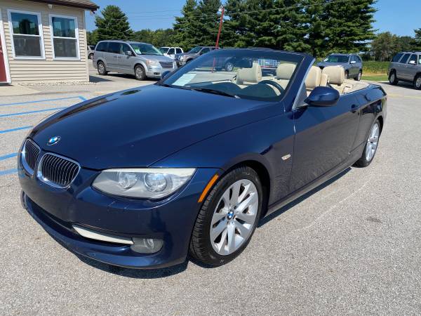2013 BMW 328i Hard Top Convertible with 138, 791 Mi Leather for sale in Auburn, IN – photo 13