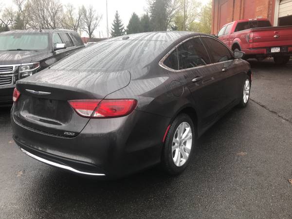 2016 Chrysler 200 Limited for sale in Rome, NY – photo 8