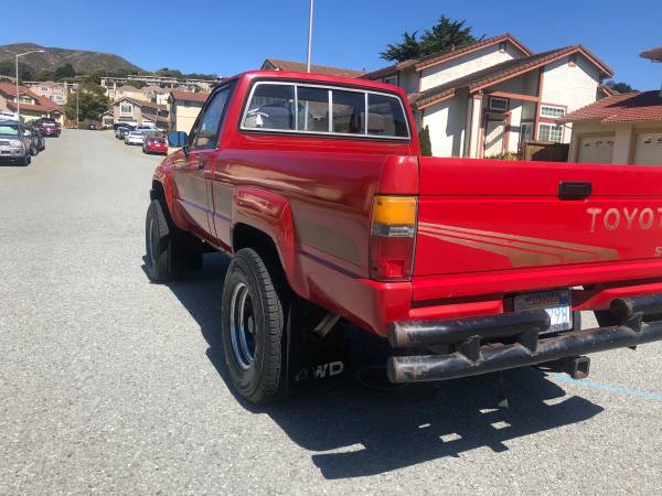 1986 Toyota pickup reg cab 4x4 EFI 4cyl 5spd all original low miles for sale in South San Francisco, CA – photo 5
