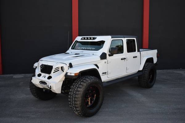 2021 Jeep Gladiator Sport S 4x4 4dr Crew Cab 5.0 ft. SB Pickup Truck... for sale in Miami, ID