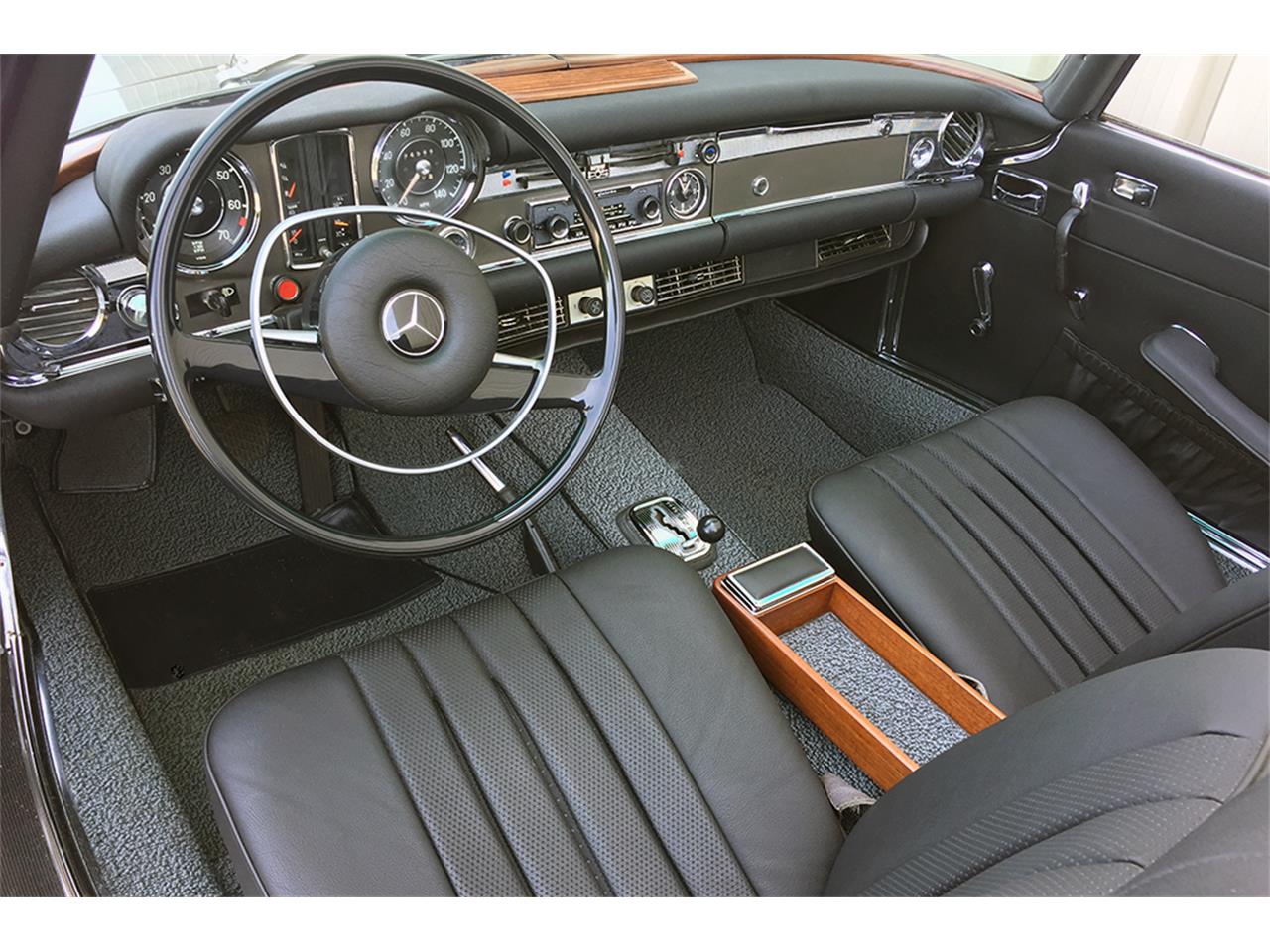 1970 Mercedes-Benz 280SL for sale in Southampton, NY – photo 27