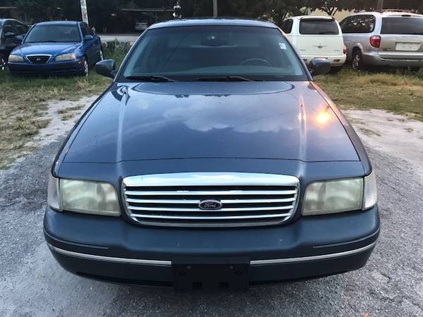 1998 Ford Crown Victoria 104k. Miles Cold Air Mint Leather LOW PRICE for sale in SAINT PETERSBURG, FL – photo 3