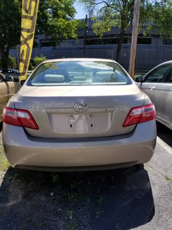 2009 TOYOTA CAMRY LE 4CYL TAN for sale in Lowell, MA – photo 2