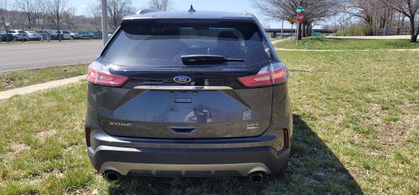2019 Ford Edge SEL - - by dealer - vehicle automotive for sale in Mission, MO – photo 3