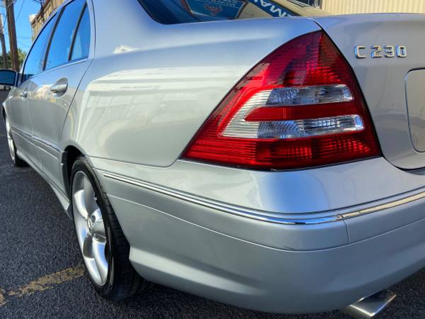 2006 Mercedes C230 Sport Immaculate Condition - - by for sale in Honolulu, HI – photo 9