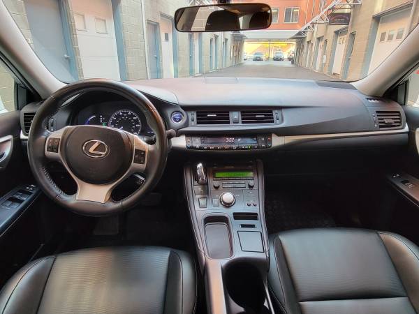 2011 LEXUS CT200H LOW MILES ! - - by dealer - vehicle for sale in Lynnwood, WA – photo 14
