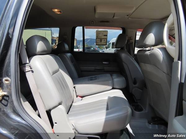 2004 Dodge Durango Limited with Third Row Seating - cars & trucks -... for sale in Durango, CO – photo 9