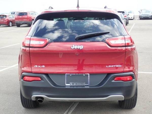 2014 Jeep Cherokee SUV Limited (Deep Cherry Red Crystal Pearlcoat)... for sale in Sterling Heights, MI – photo 7