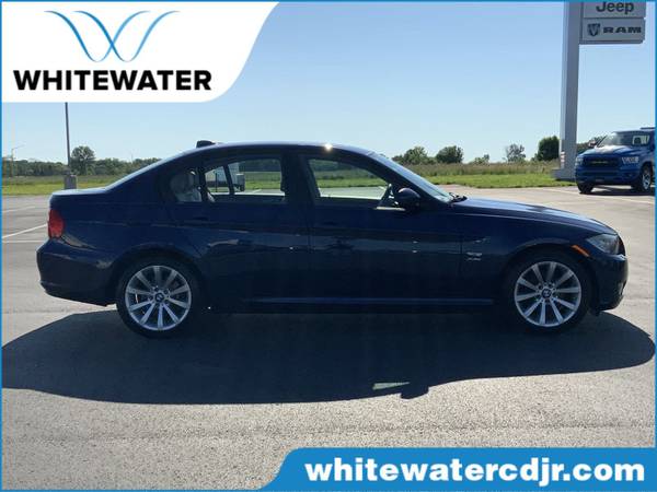 2011 BMW 3 Series 328i xDrive 1, 000 Down Deliver s! for sale in Burnsville, MN – photo 7