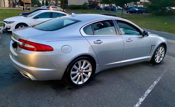 2014 Jaguar XF AWD 3.0 supercharged - cars & trucks - by owner -... for sale in Lancaster, PA – photo 8
