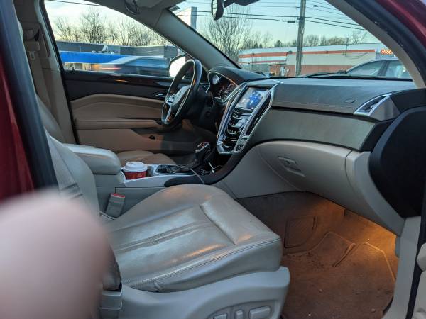 Just up from Pennsylvania 2013 Cadillac SRX - - by for sale in Cicero, NY – photo 5