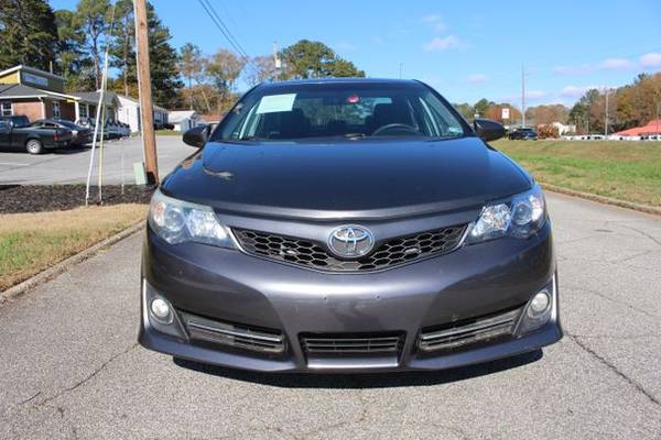 2014 Toyota Camry - Financing Available! - cars & trucks - by dealer... for sale in SMYRNA, GA – photo 3