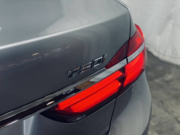 2016 BMW 750i xDrive Executive Pkg ACC Stop & Go Sedan - cars &... for sale in Portland, OR – photo 10