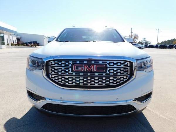2019 GMC Acadia FWD 4dr Denali - - by dealer - vehicle for sale in Cullman, AL – photo 2