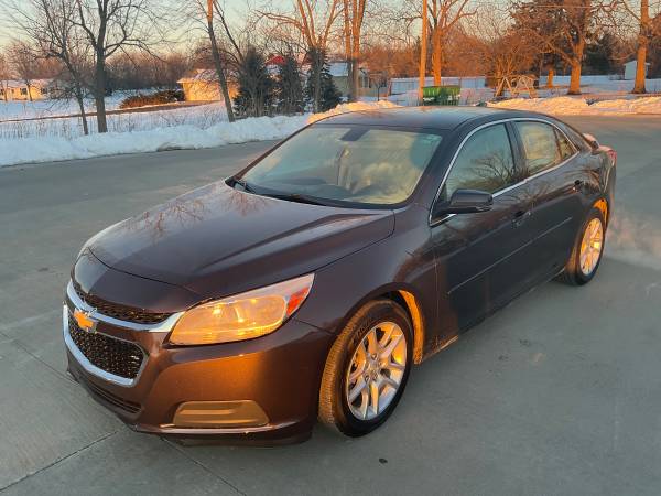 Gray 2015 Chevy Malibu LT (83, 000 Miles) - - by dealer for sale in Dallas Center, IA – photo 7