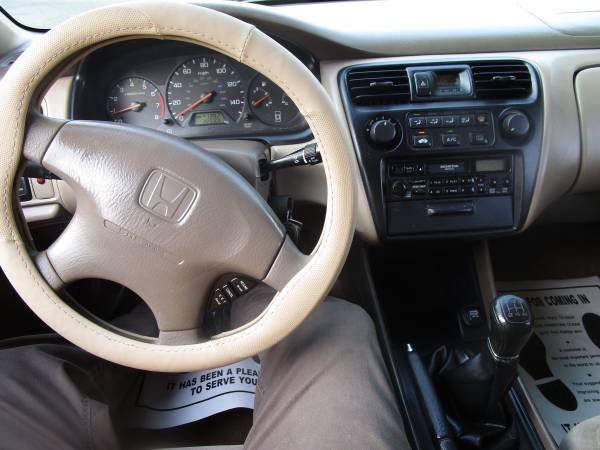 XXXXX 1998 Honda Accord LX 5-SPd ( manual ) One OWNER Clean TITLE... for sale in Fresno, CA – photo 20