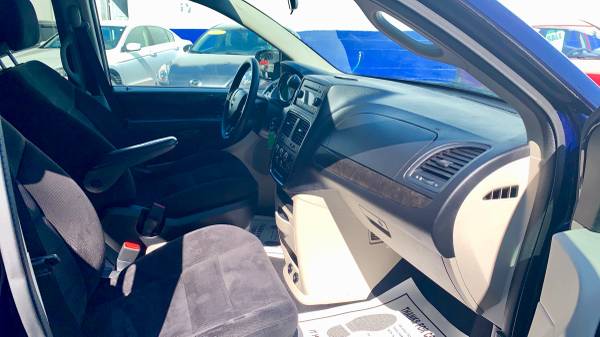 2014 Dodge Gran Caraban for sale in Pawtucket, RI – photo 8