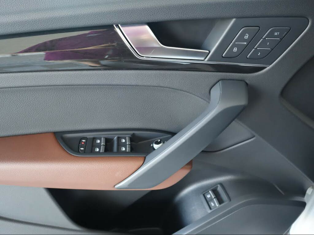 2020 Audi Q5 Hybrid Plug-in 3.0T Premium e quattro AWD for sale in Chandler, AZ – photo 12