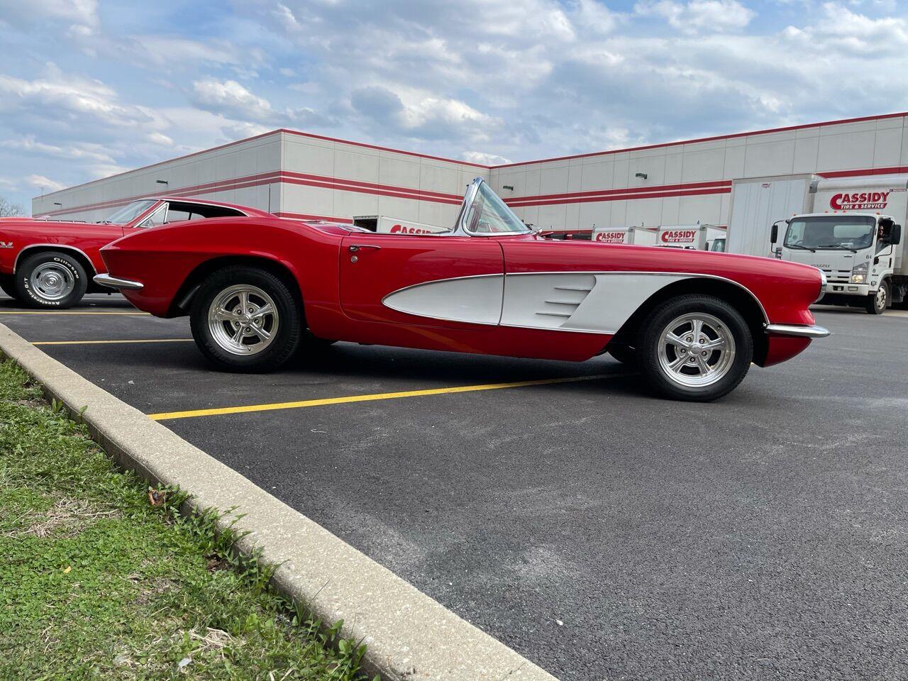 1961 Chevrolet Corvette for sale in Addison, IL – photo 10