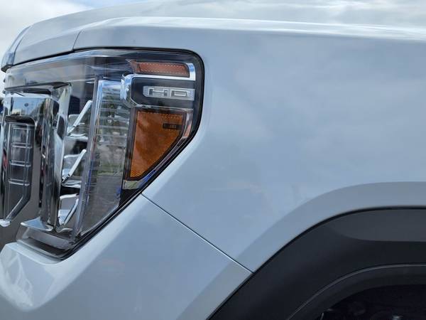 2020 GMC Sierra 2500HD Denali pickup Summit White for sale in Fullerton, CA – photo 10