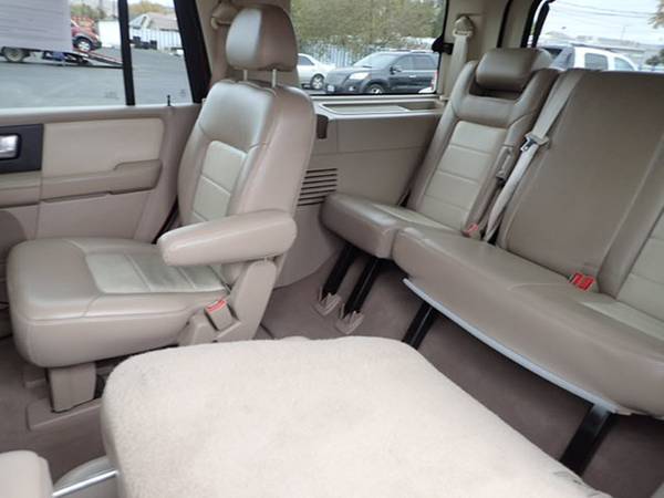 2004 Ford Expedition Eddie Bauer Buy Here Pay Here - cars & trucks -... for sale in Yakima, WA – photo 11