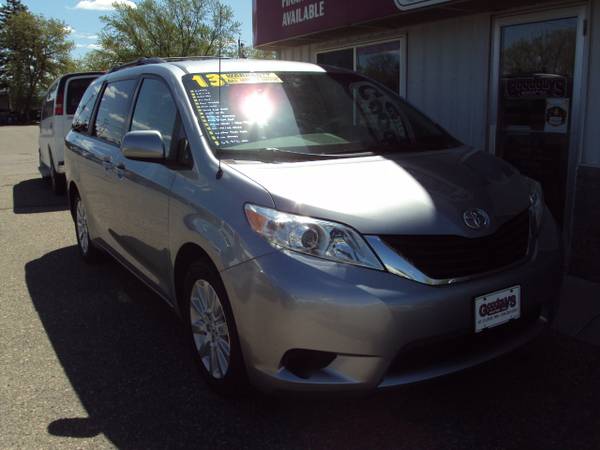 2013 Toyota Sienna 5dr 7-Pass Van V6 LE AWD (Natl) for sale in Waite Park, SD – photo 11