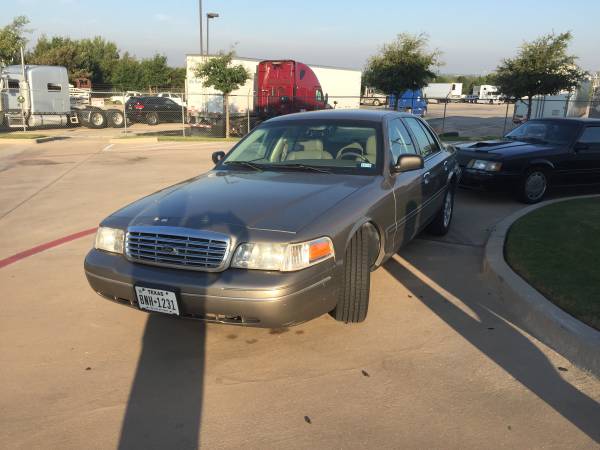 2004 Ford Crown Victoria for sale in GRAPEVINE, TX – photo 6