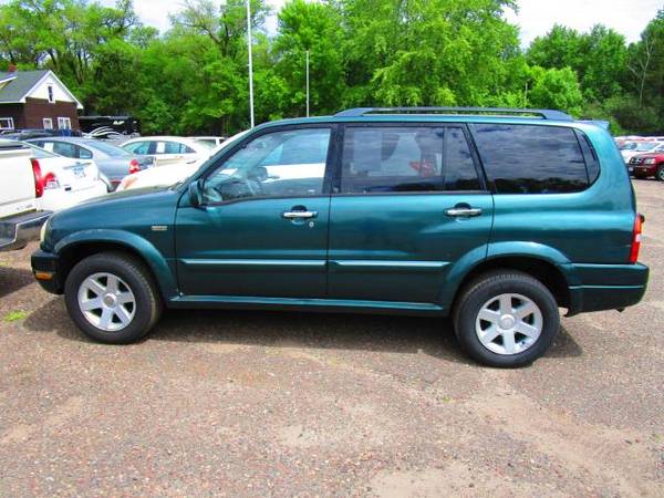2001 Suzuki XL-7 Touring 4WD - cars & trucks - by dealer - vehicle... for sale in Saint Paul, MN – photo 3