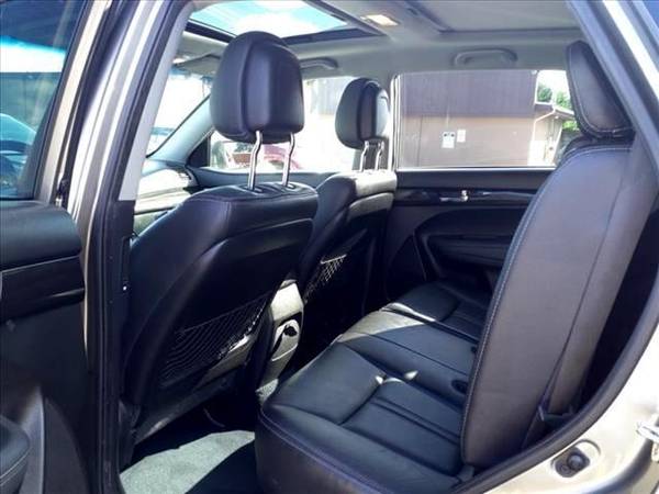 2011 Kia Sorento EX V6 4WD - - by dealer - vehicle for sale in Other, NY – photo 23