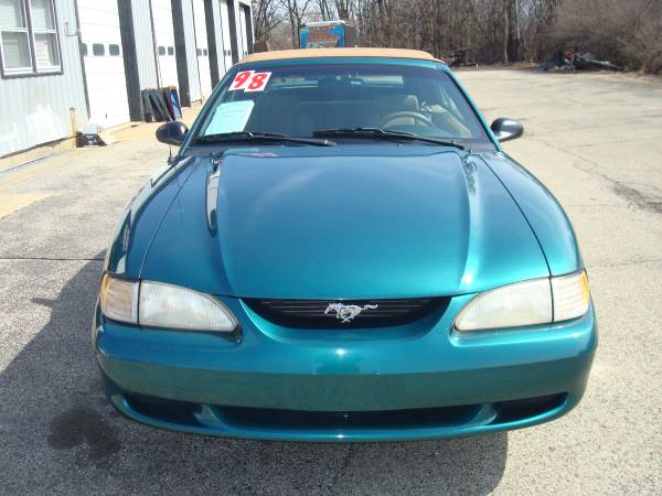 1998 Ford Mustang Convertible! 102k Miles for sale in Crystal Lake, IL – photo 2