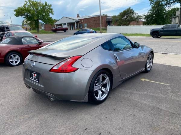 2009 Nissan 370Z Touring 2dr Coupe 7A - - by dealer for sale in Saint Louis, MO – photo 6