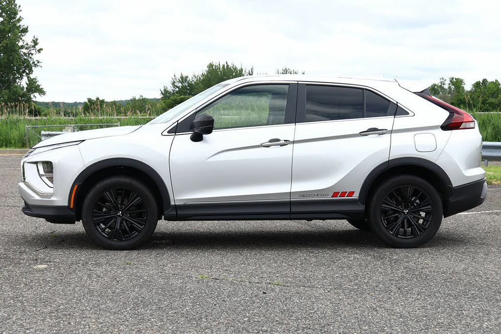 2022 Mitsubishi Eclipse Cross LE S-AWC AWD for sale in Atlantic Highlands, NJ – photo 2