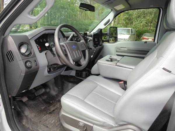 2015 F250 RUST FREE WORK TRUCK, V8, WITH LATHER RACK for sale in TALLMADGE, NY – photo 15